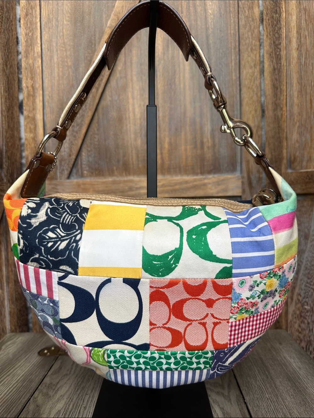 Coach Vintage Y2K Hamptons Hobo Patchwork Shoulder Bag Two Hangtags Style 10441 - Picture 4 of 16